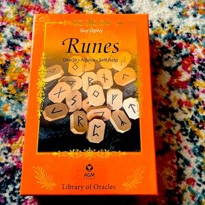 Rune Oracle Set Wooden Rune pieces-velvet carry bag